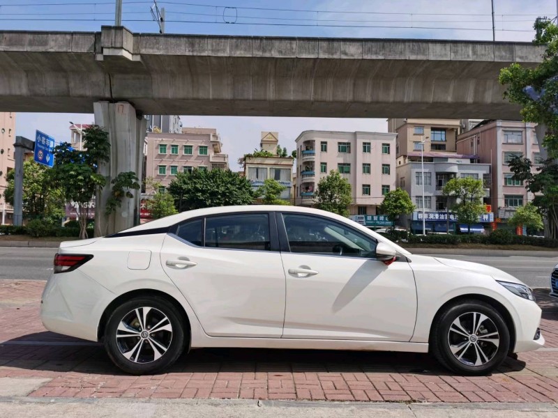 东莞20年日产轩逸4