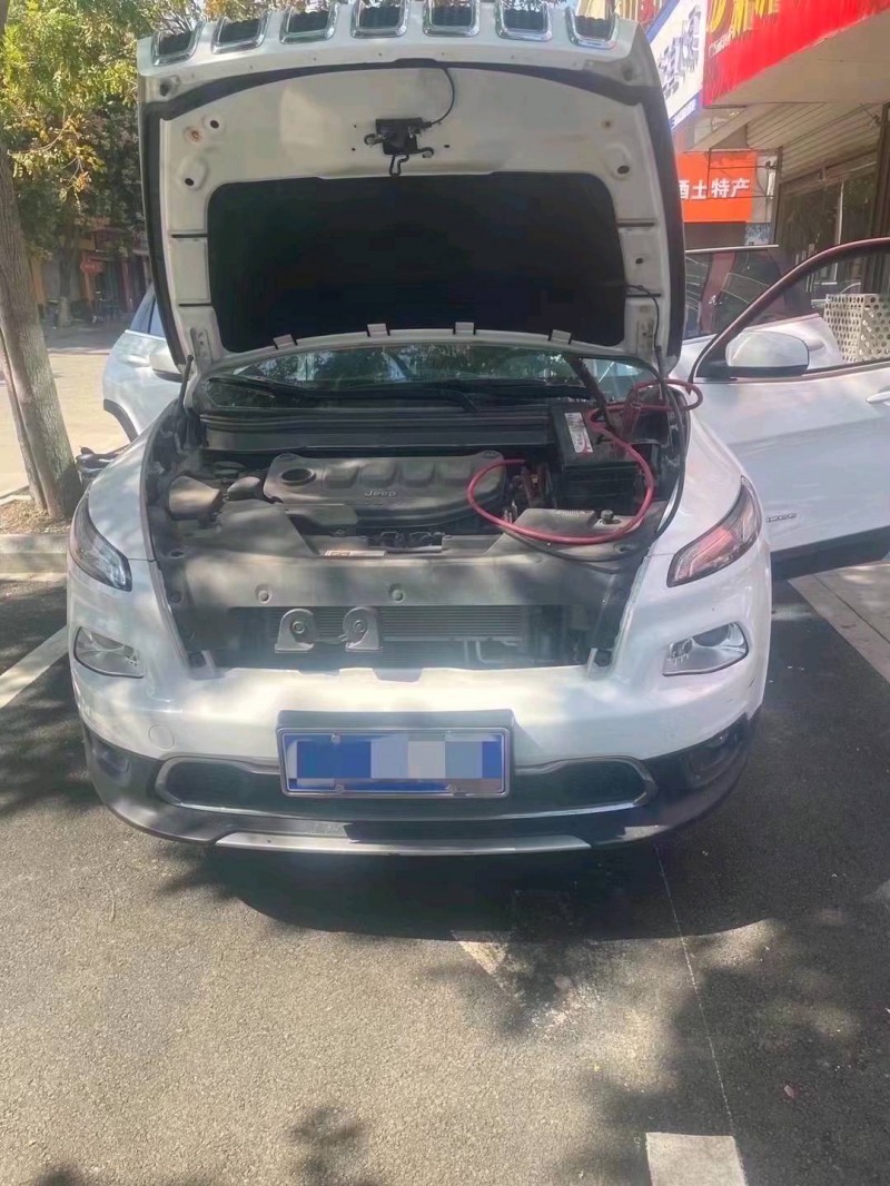 苏州18年Jeep自由光8
