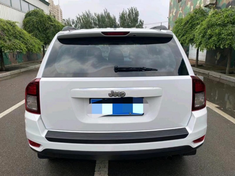 沈阳14年Jeep指南者8