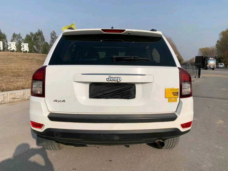 沈阳14年Jeep指南者9