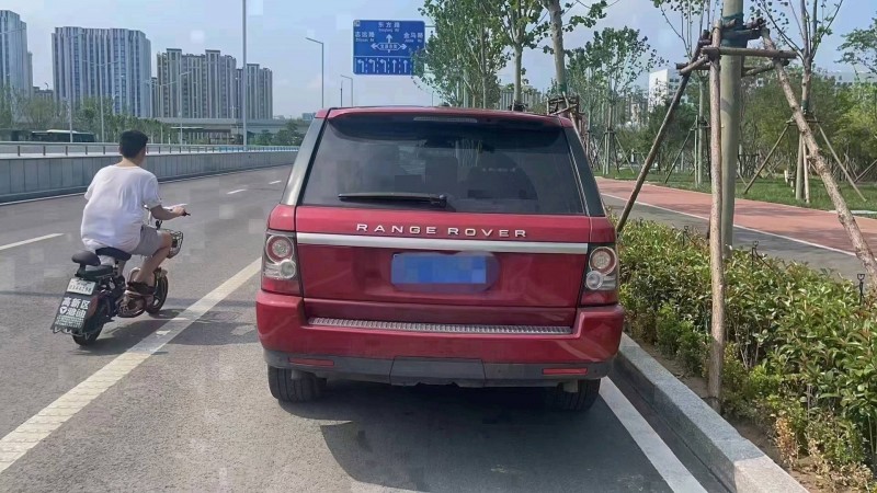 潍坊12年路虎揽胜运动8