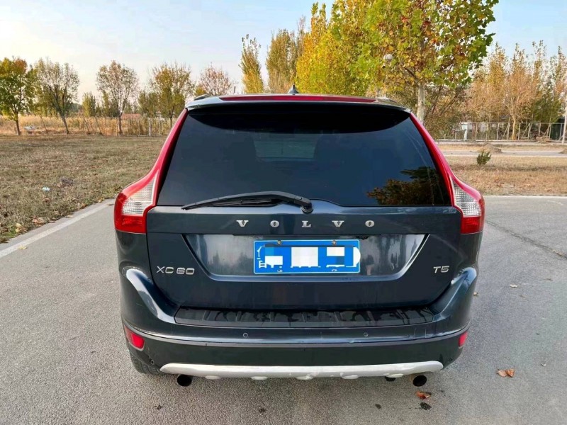 枣庄12年沃尔沃XC604