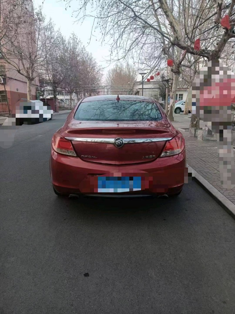 潍坊12年别克君威1