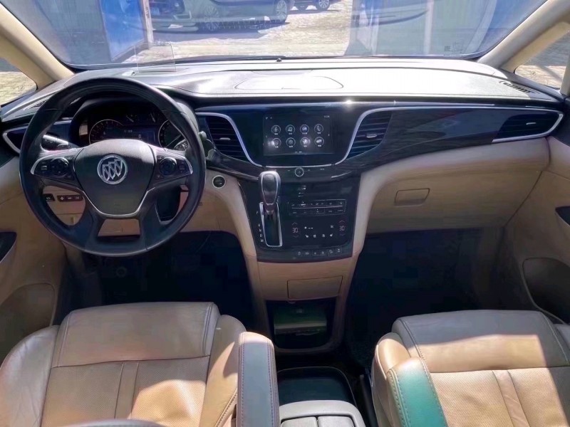 邯郸17年别克GL81