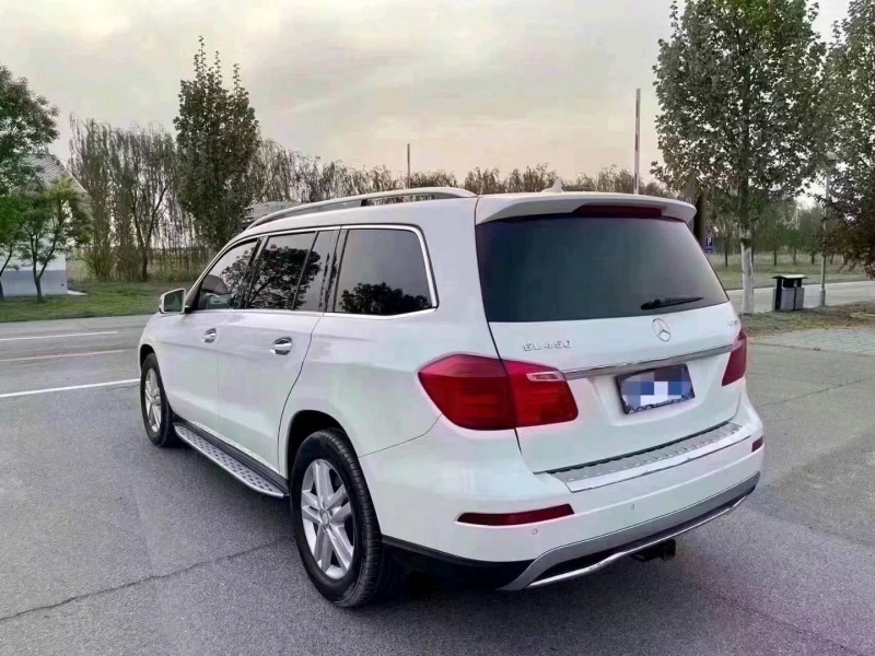 东营13年奔驰GL3