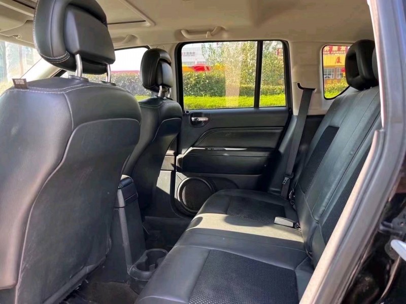 青岛16年Jeep指南者5