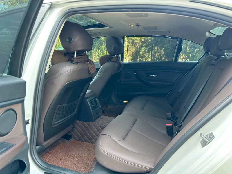 盐城17年宝马3系5