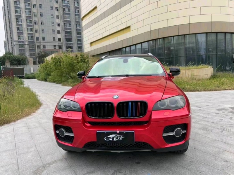 济南11年宝马X61