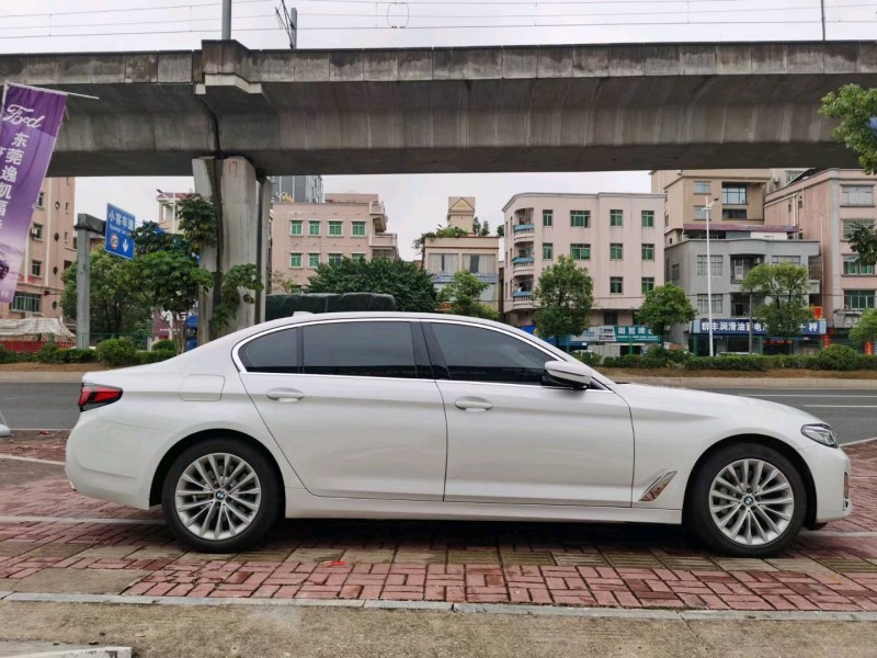 东莞21年宝马5系4