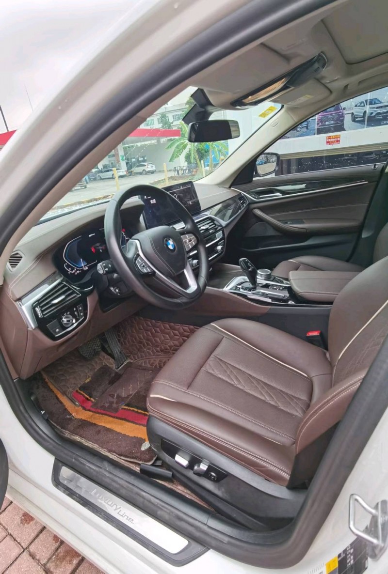 东莞21年宝马5系8