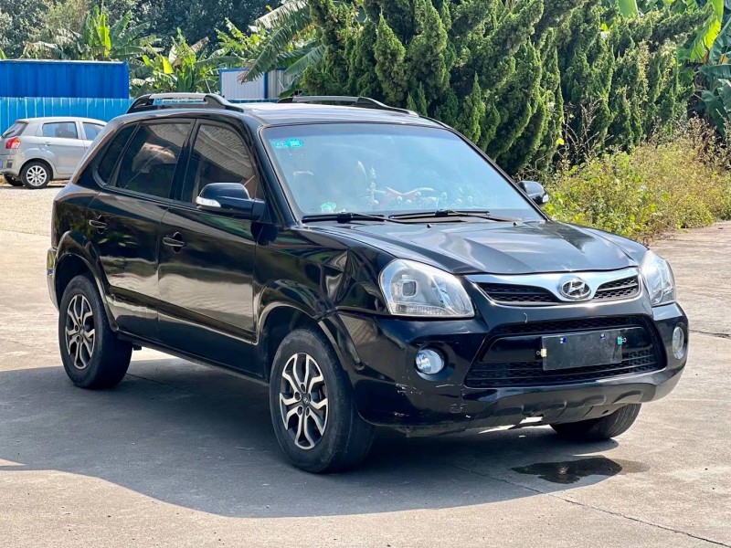 东莞13年现代途胜2