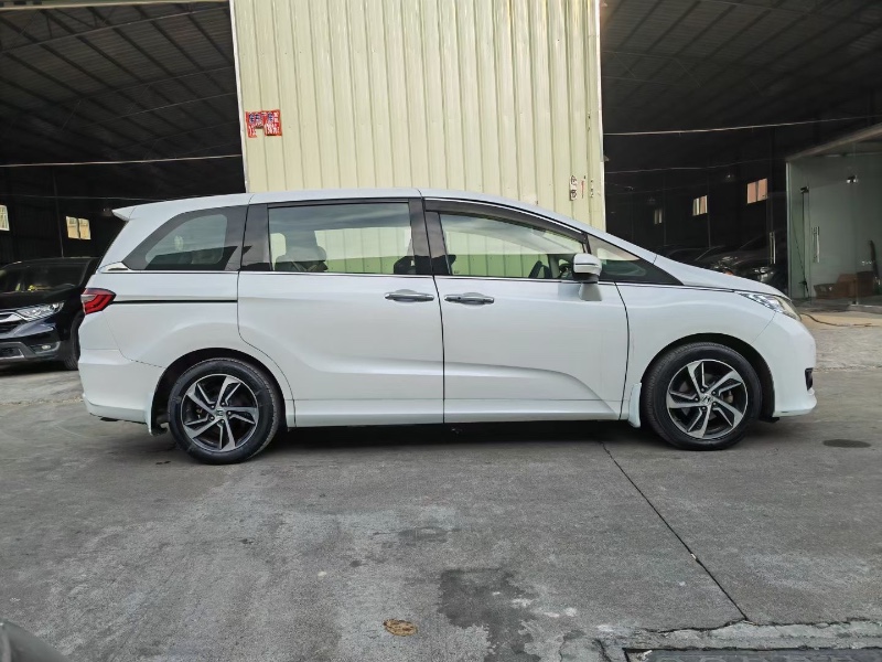 中山18年本田奥德赛2