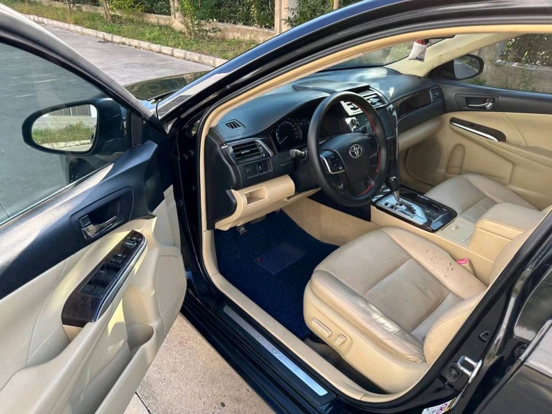 盐城15年丰田凯美瑞4