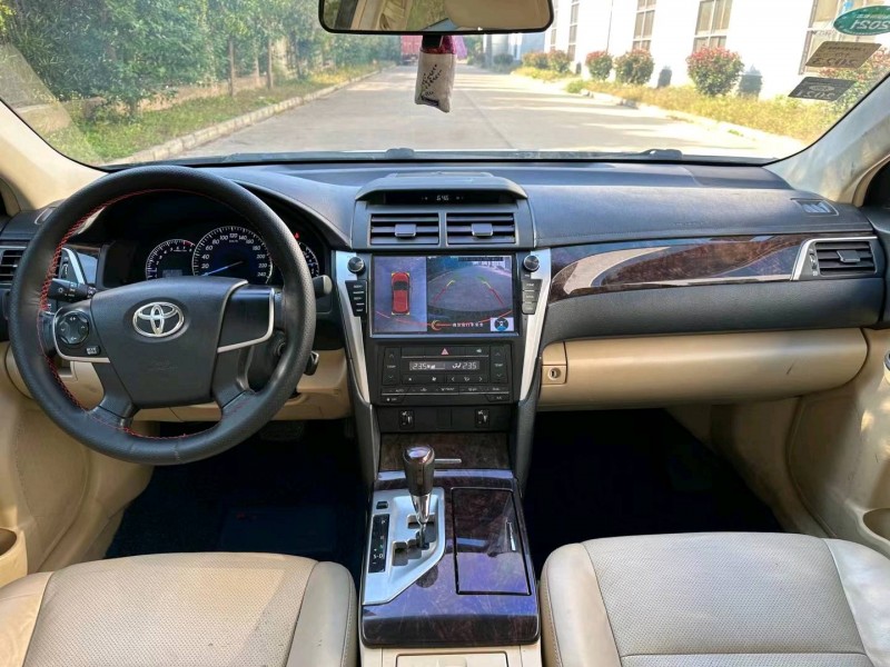 盐城15年丰田凯美瑞5