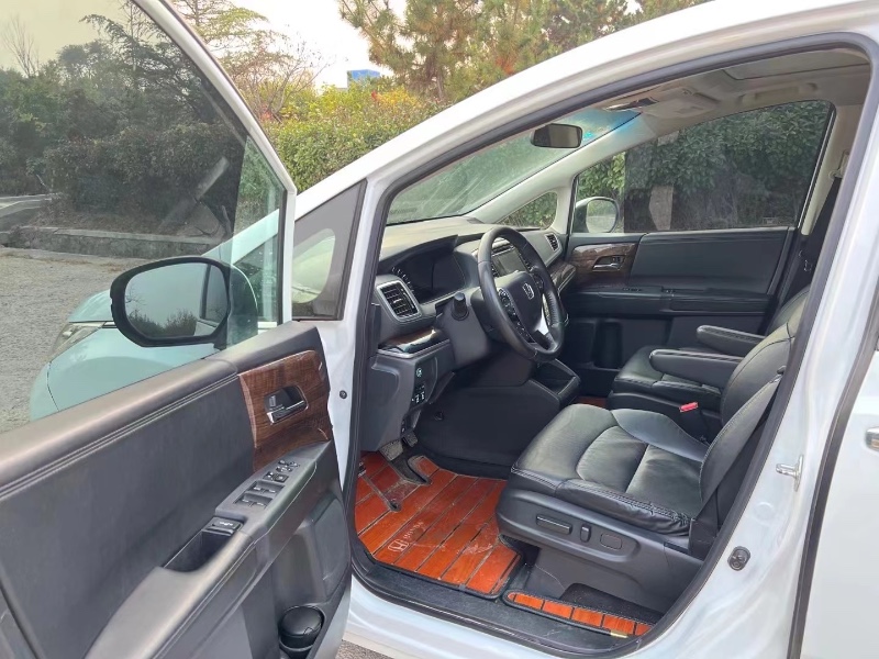 青岛16年本田奥德赛8