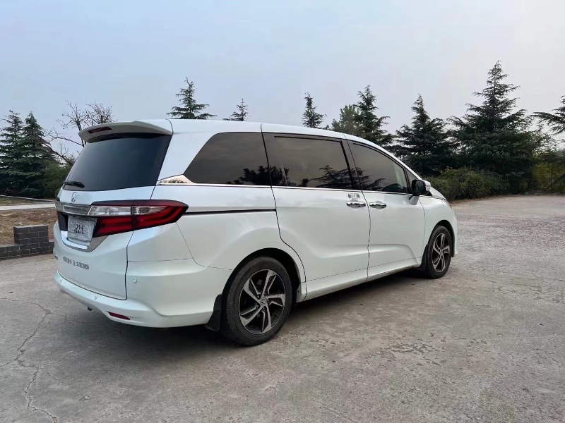 青岛16年本田奥德赛4