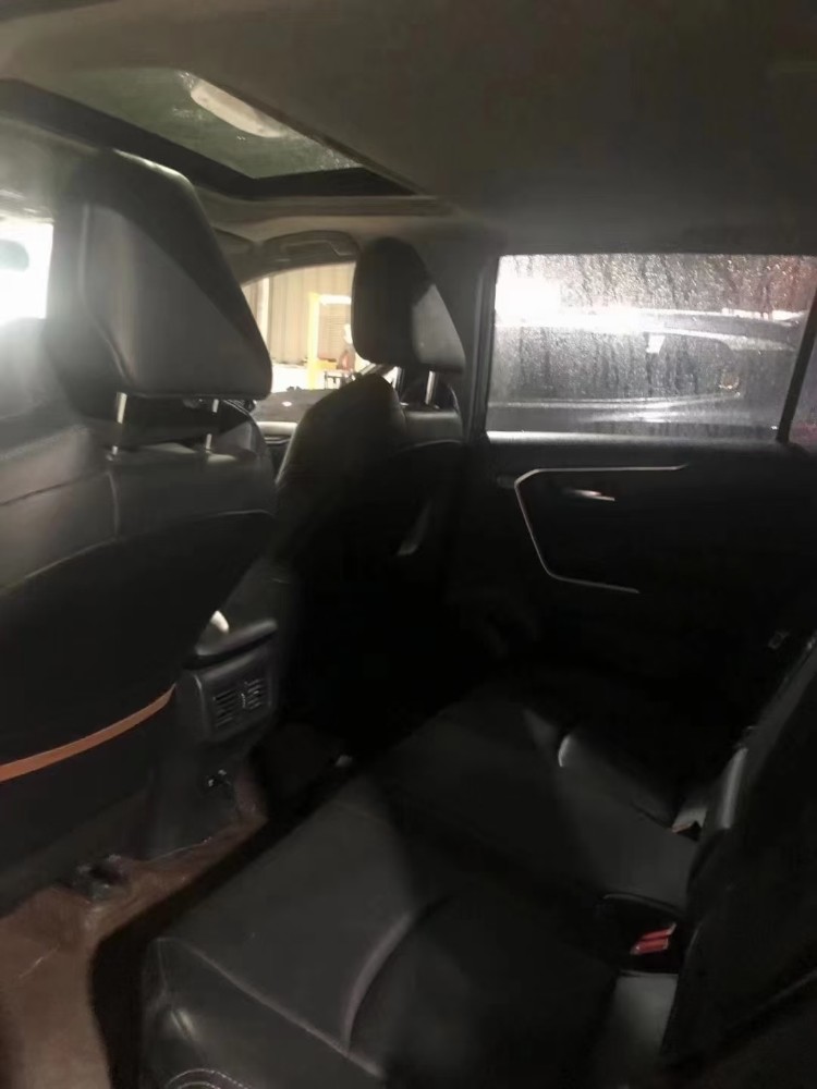 北京20年丰田威兰达3