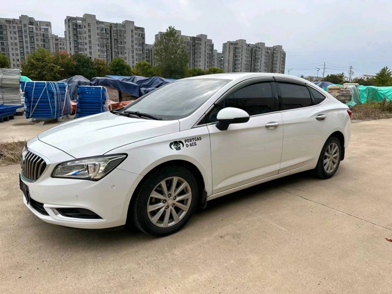 盐城16年别克威朗2