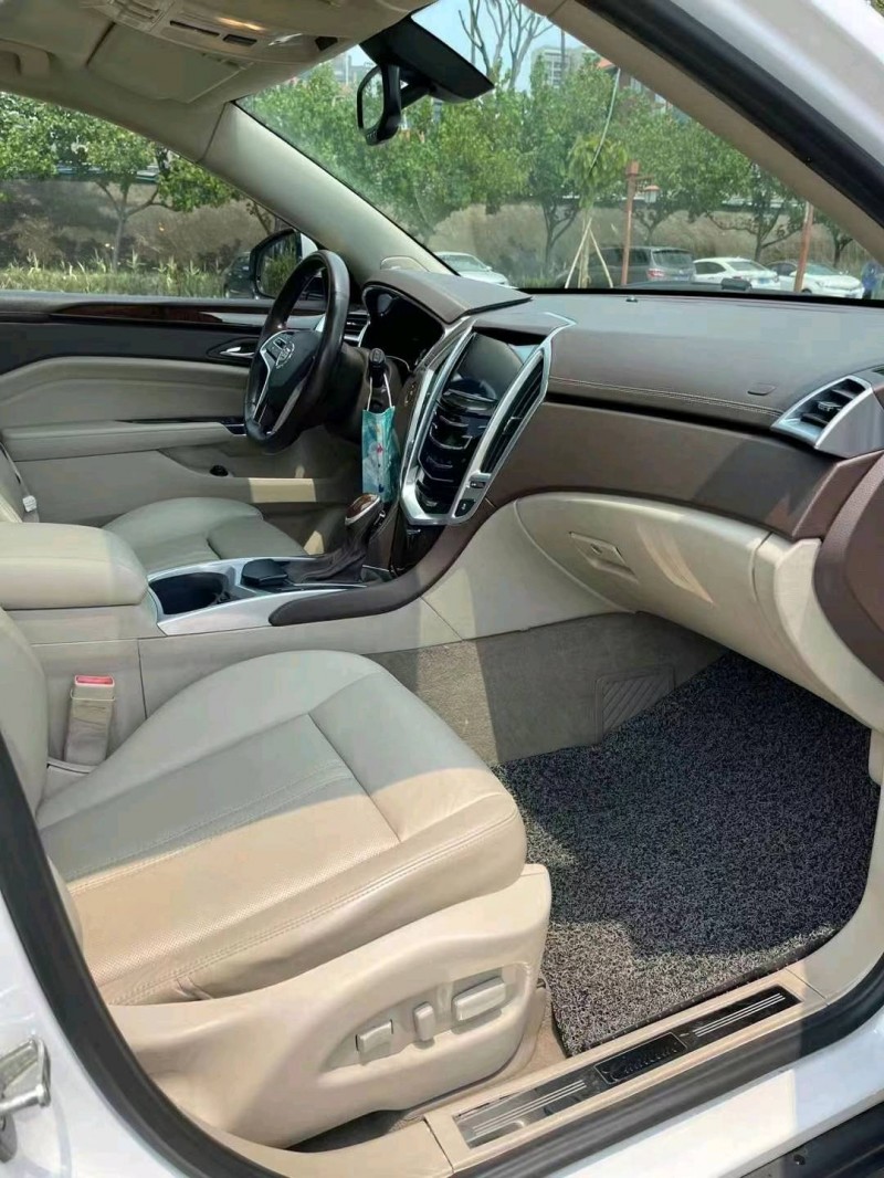 东莞13年凯迪拉克SRX5