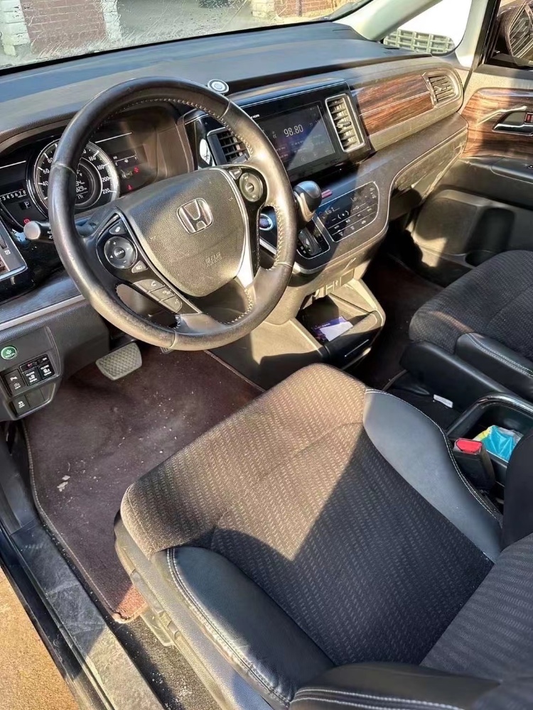 徐州17年本田艾力绅6