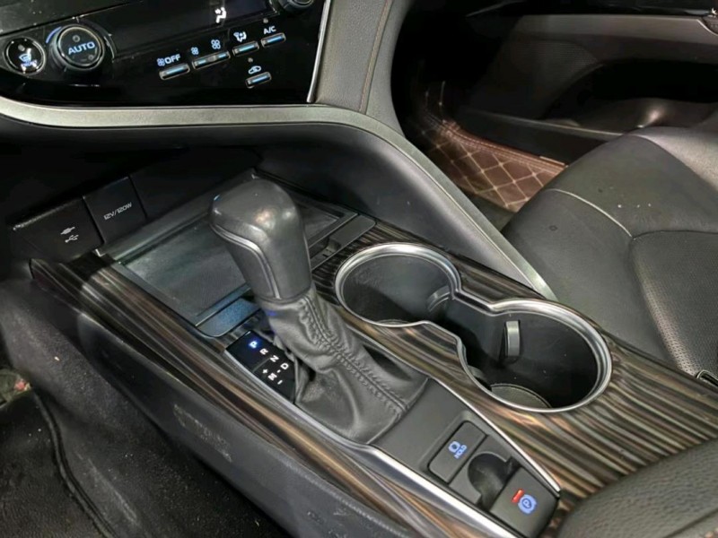 东莞20年丰田凯美瑞5