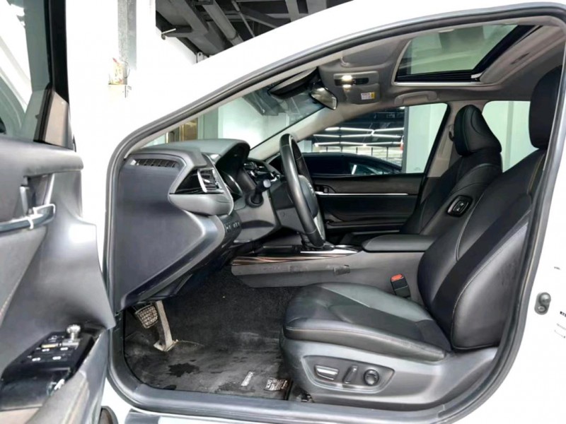 东莞20年丰田凯美瑞7