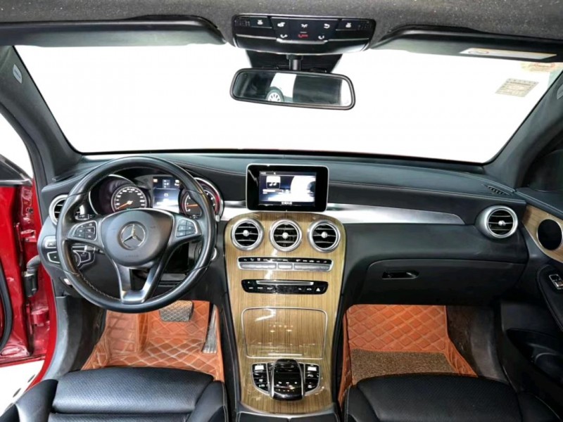 东莞17年奔驰GLC7