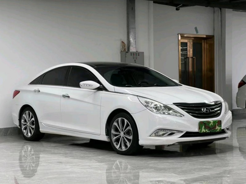 东莞14年现代索纳塔八2