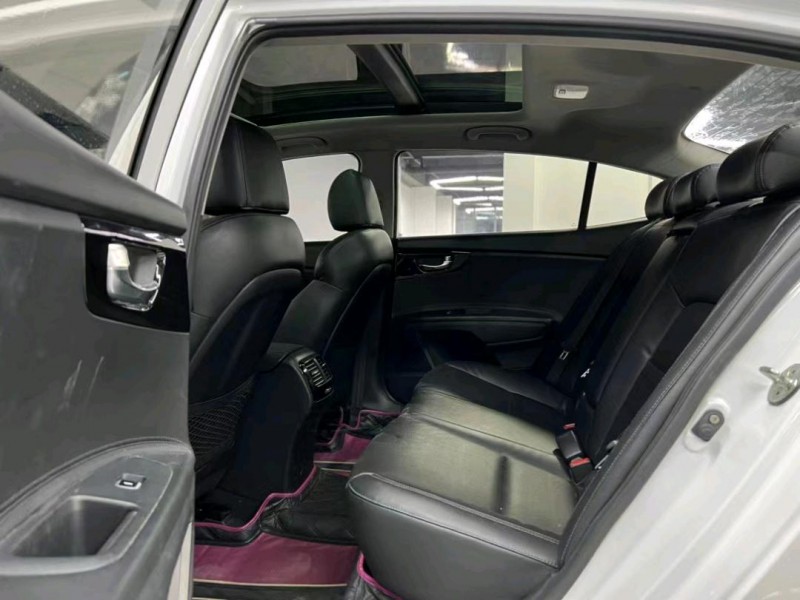 东莞16年起亚K44