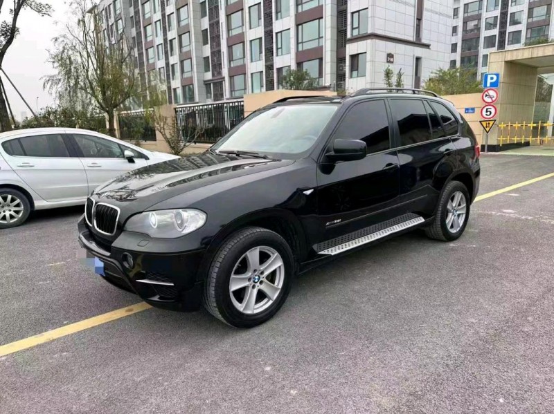 邯郸12年宝马X57