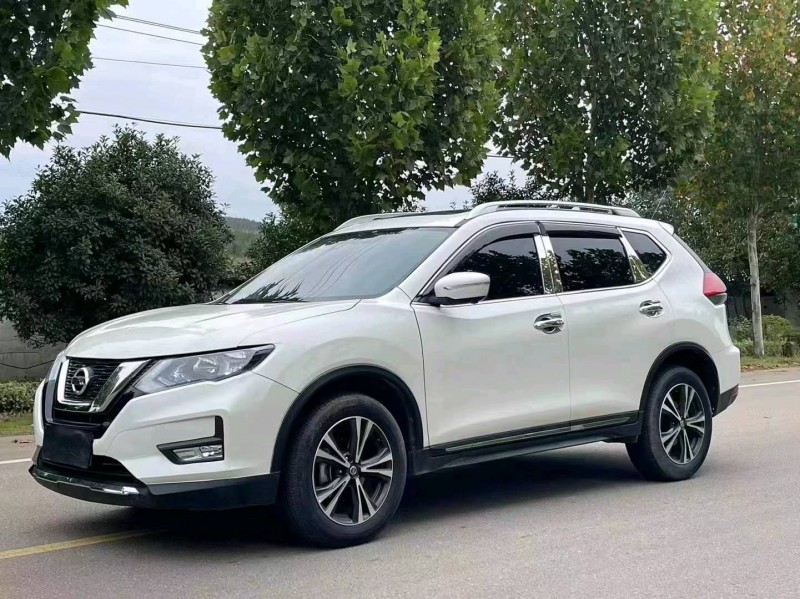 徐州19年日产奇骏7