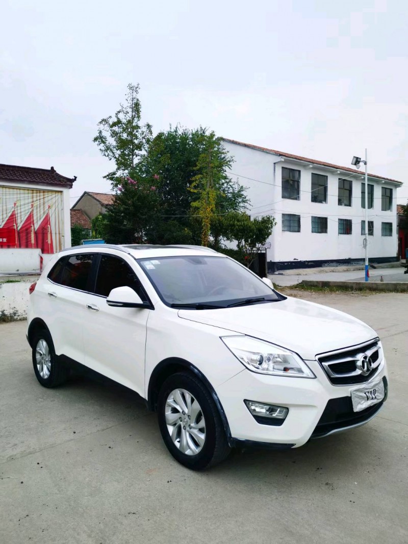 徐州18年北汽绅宝X653