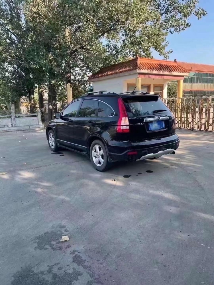 青岛10年本田CRV2
