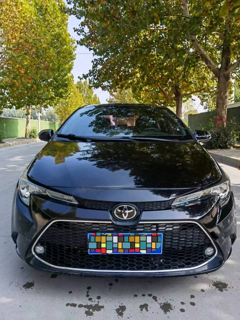 郑州19年丰田雷凌1