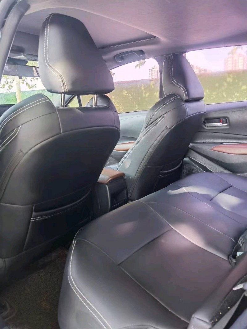 郑州19年丰田雷凌5