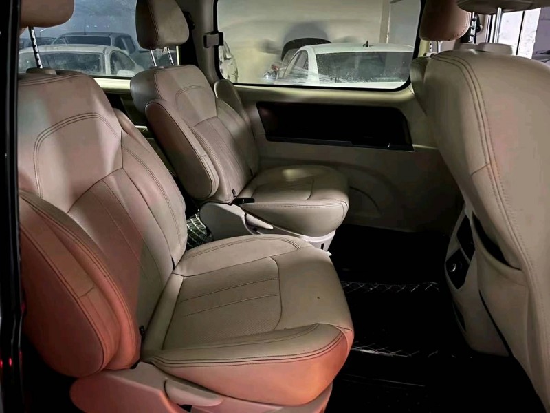 济南20年东风菱智4