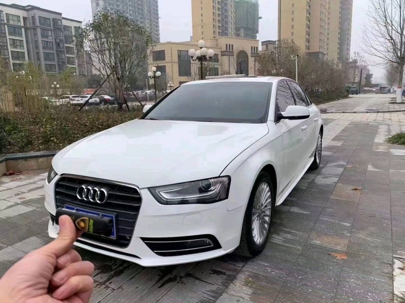 邯郸14年奥迪A4L3