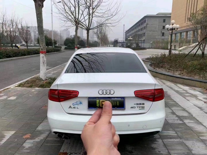 邯郸14年奥迪A4L9