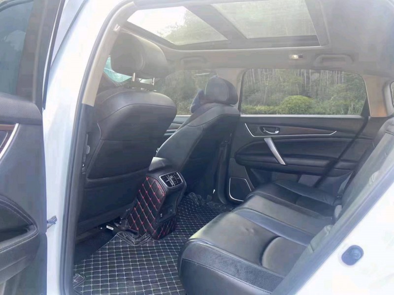 广州17年本田冠道4