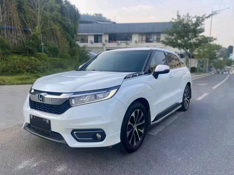 广州17年本田冠道3