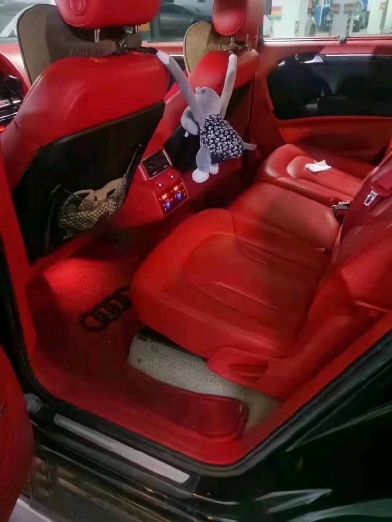 邯郸10年奥迪Q74