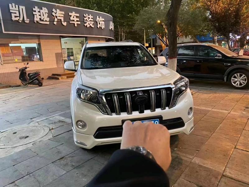 邯郸13年丰田普拉多1