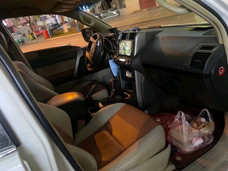 邯郸13年丰田普拉多6