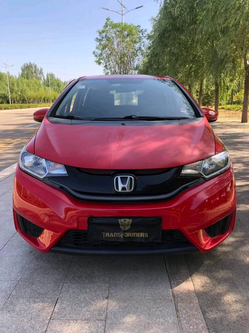 青岛16年本田飞度1