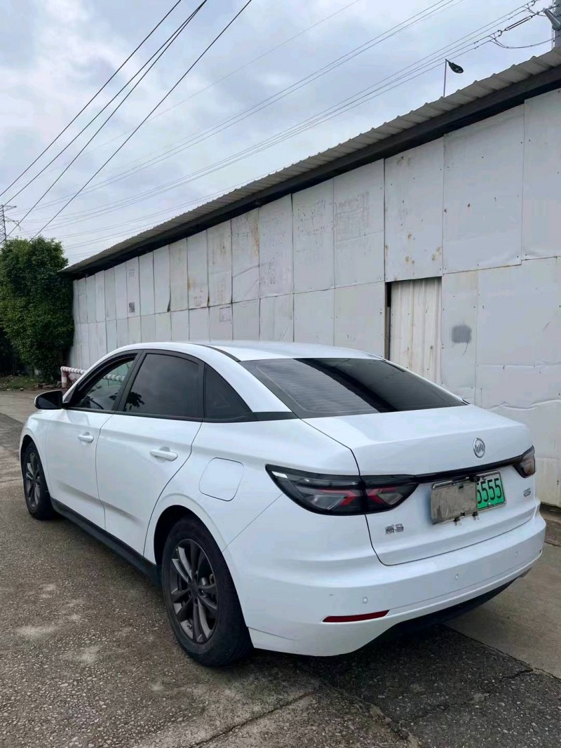 珠海22年威馬汽車E58