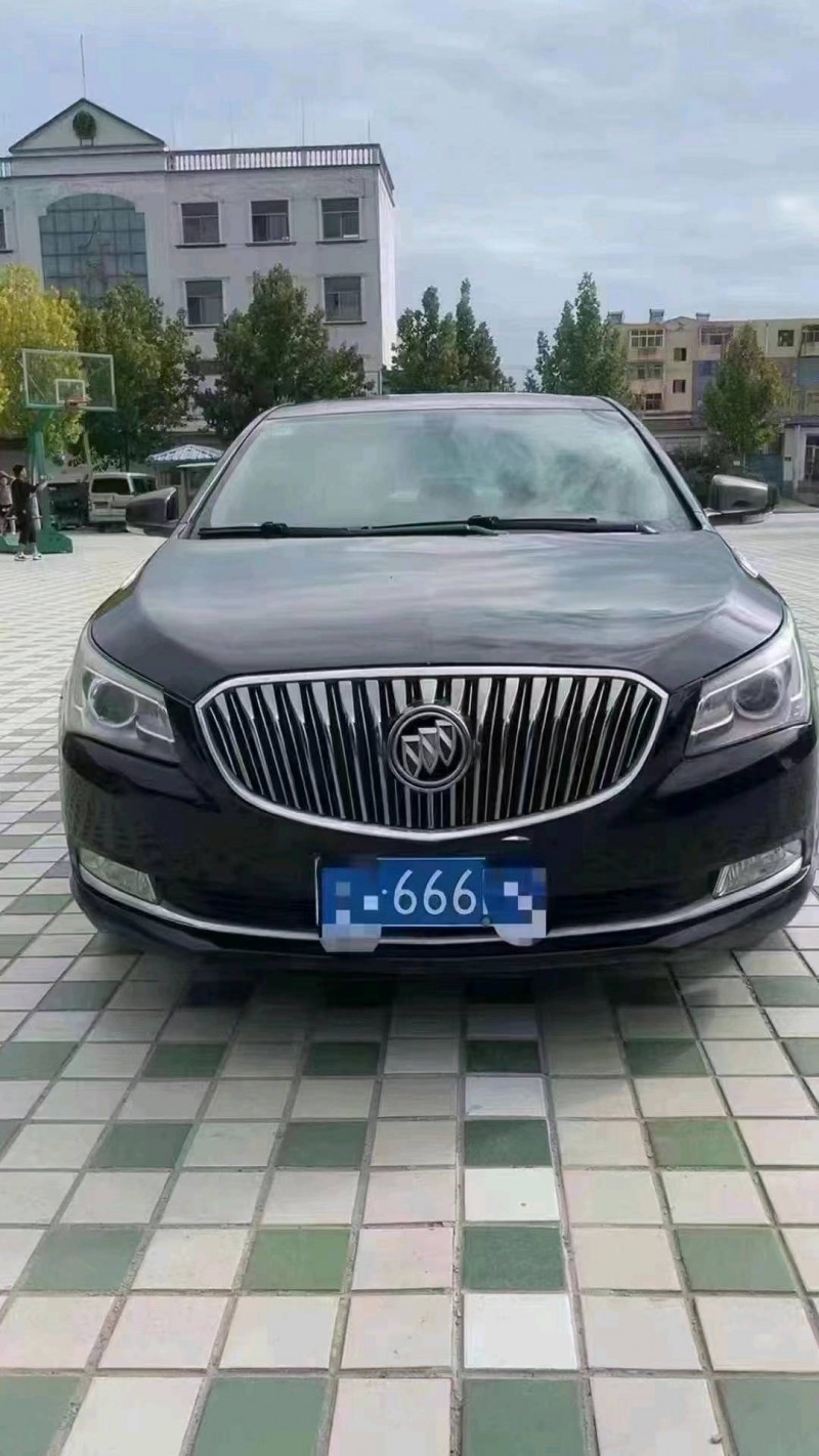 枣庄15年别克君越9