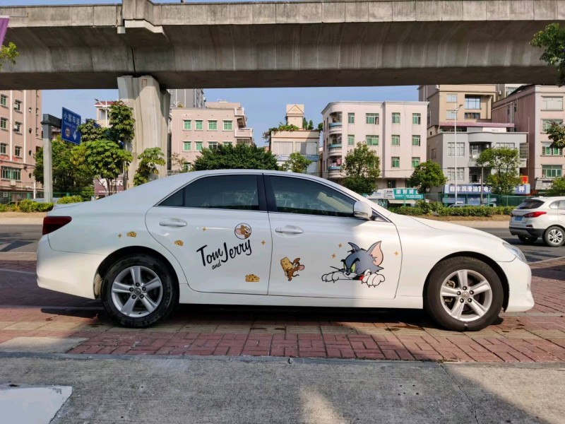 东莞14年丰田锐志4