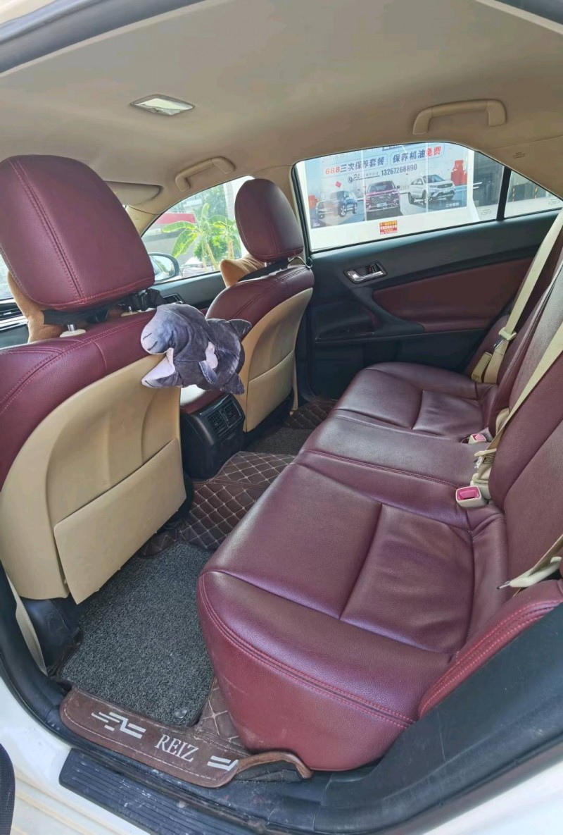 东莞14年丰田锐志7