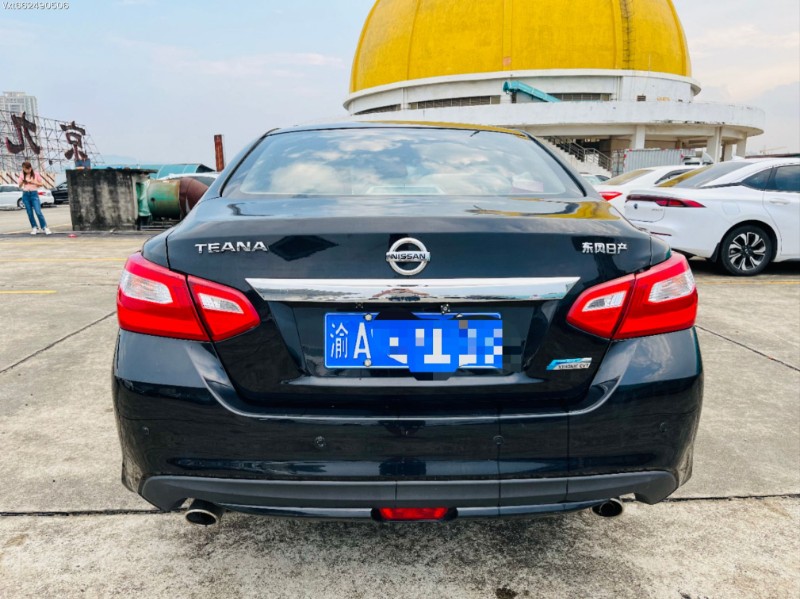 东莞19年日产天籁5