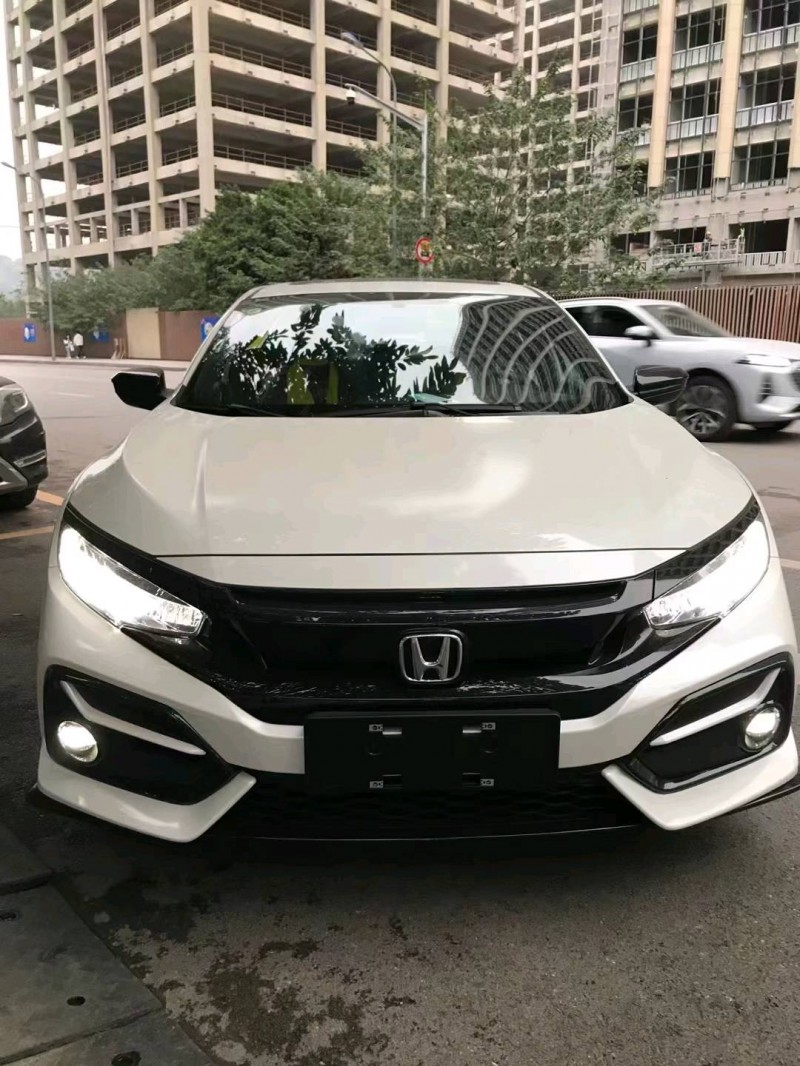 重庆22年本田思域1